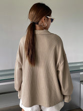 DAZY Solid Flounce Sleeve Tee